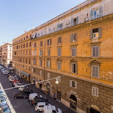 Pensjonat Relais Vatican 3*